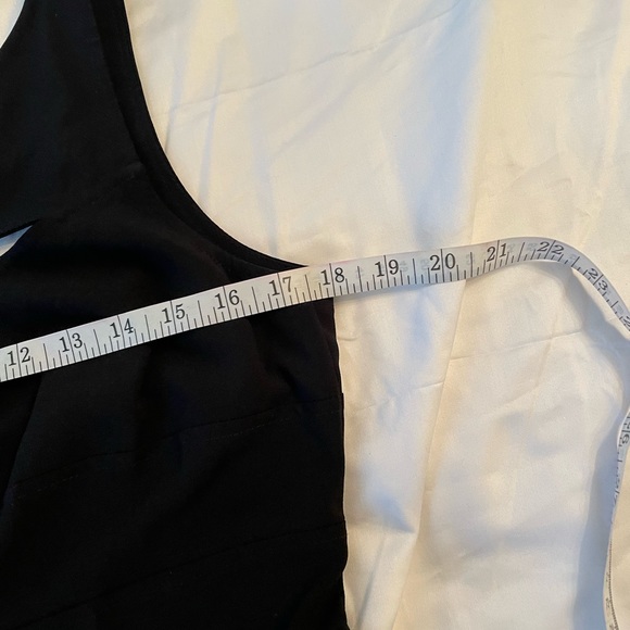 Vintage Cache Fit and Flare Dress in Black with Gold Mirror Plate Belt Size 10 - Picture 11 of 15